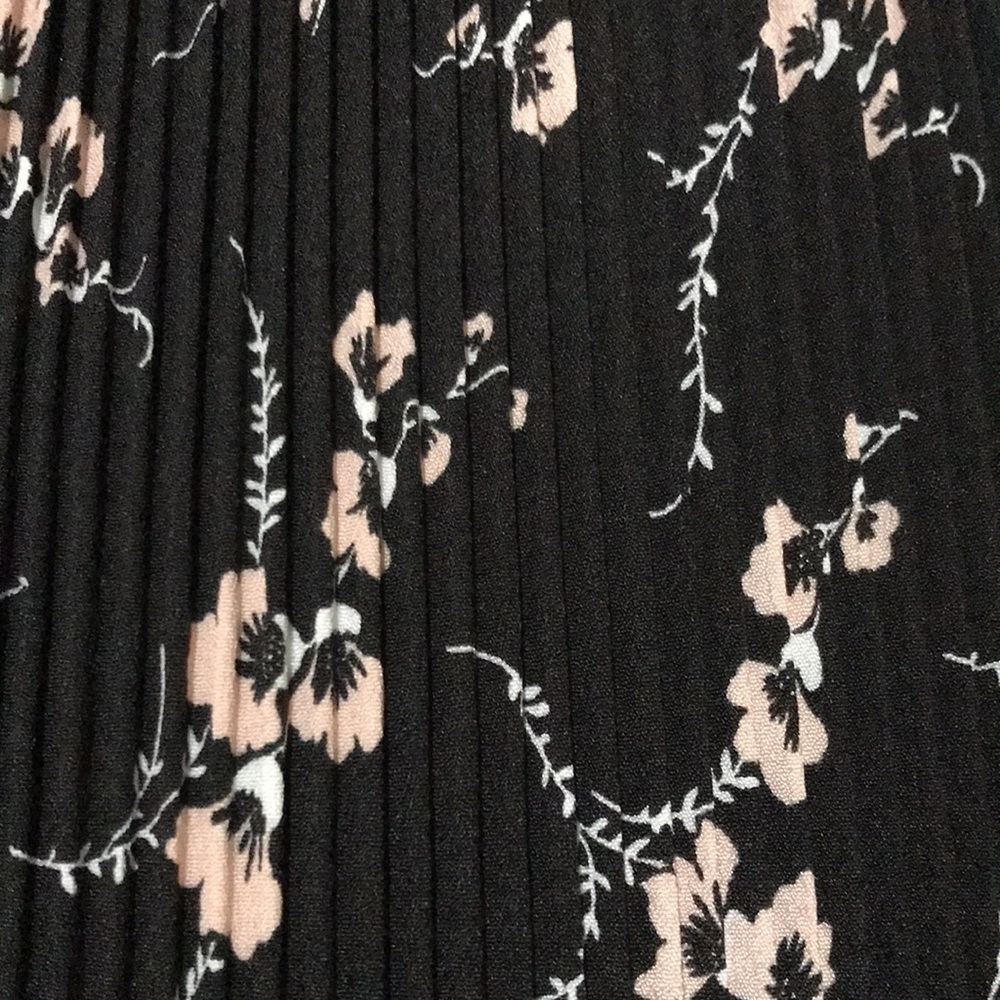 Le Gali Luna Black Pink Floral Pleated Lace Hem Skirt M - Picture 9 of 13